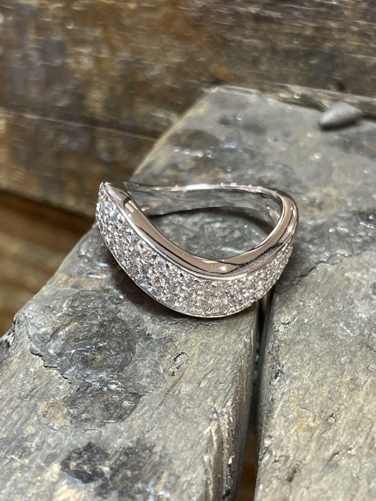 Médaille de naissance en or pour bébé à graver à Villefranche-sur-Saône 69400