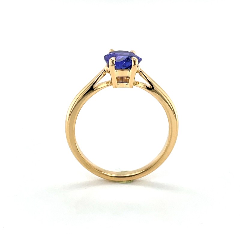bague Tanzanite or jaune serti griffes 