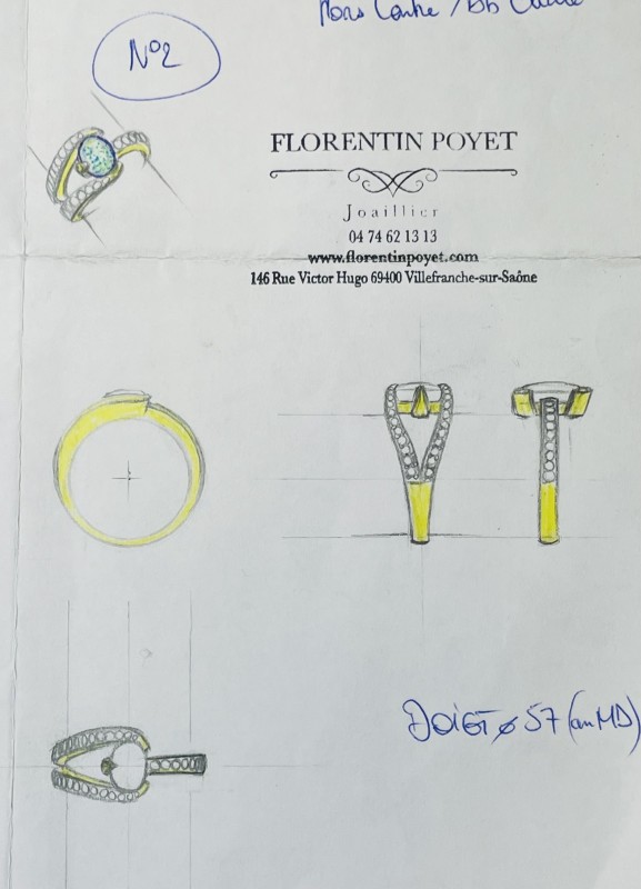 Bague unique en or jaune avec une opale et des diamants vers Belleville Sur Saône