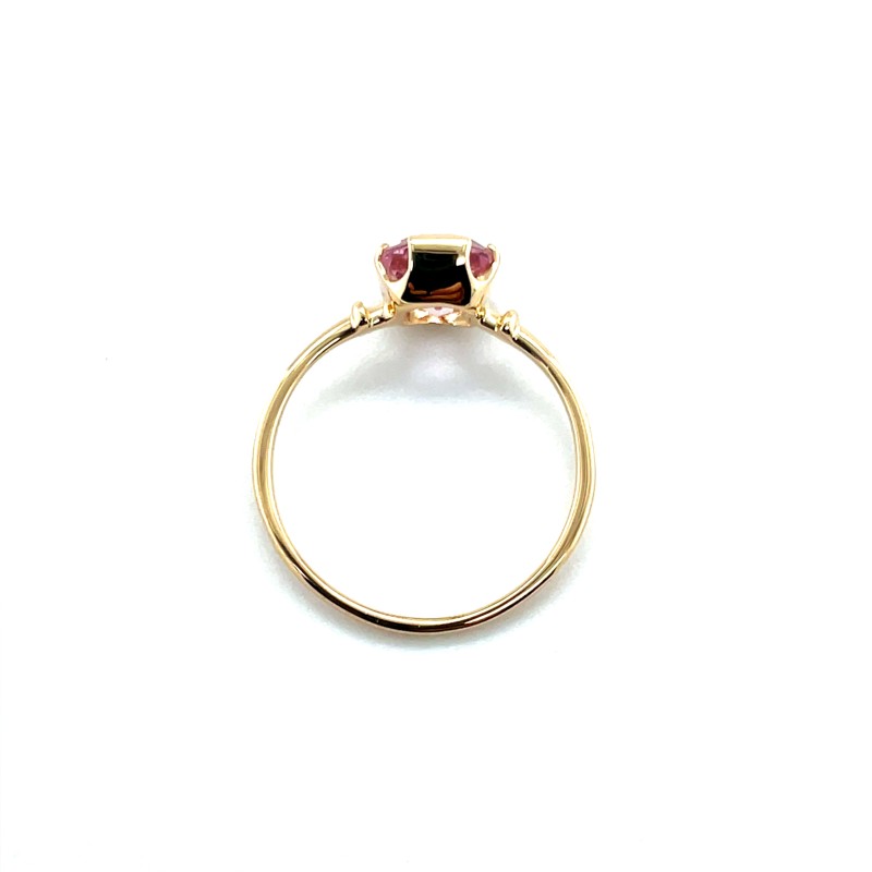 réparation d’une bague en or jaune et Morganite chez FLORENTIN POYET JOAILLIER à Villefranche sur Saône