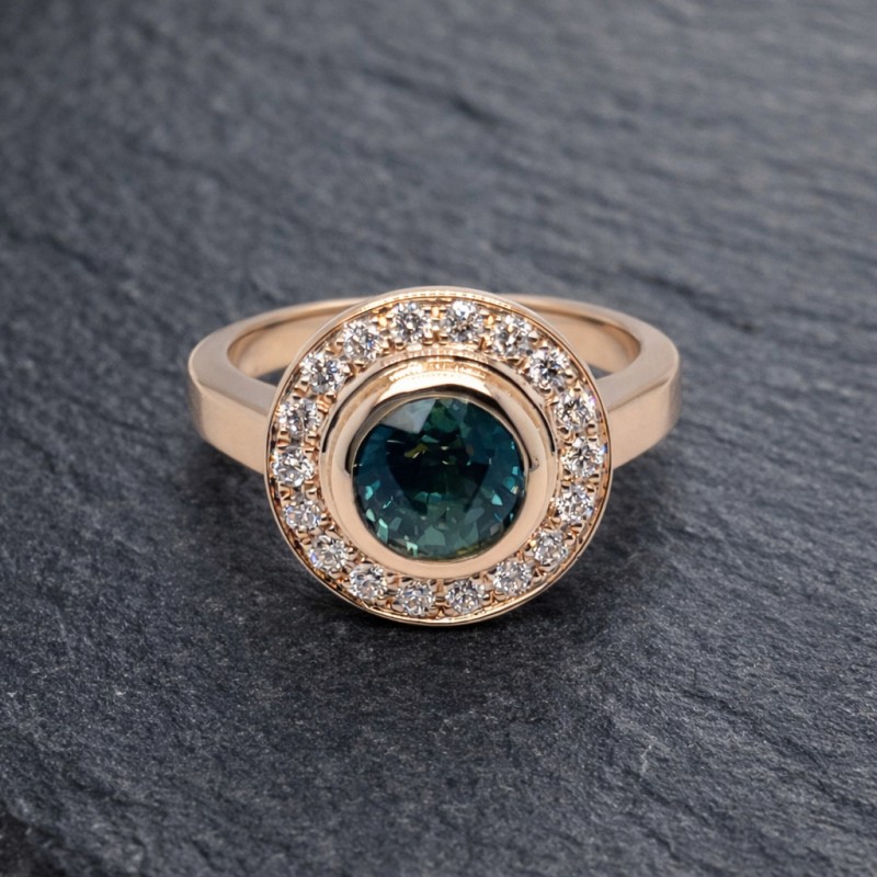 où acheter une bague de fiançailles en or et saphir à Villefranche sur Saône