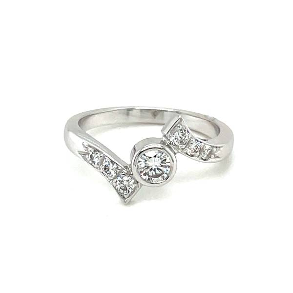 transformer une bague ancienne en or blanc et diamants a villefranceh sur saone