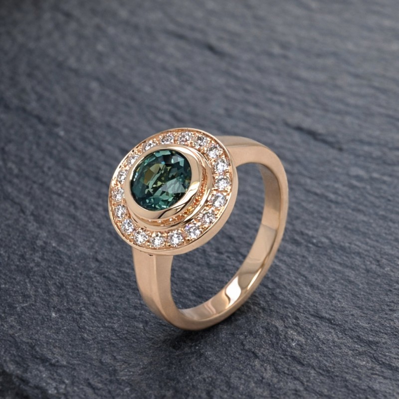 bague de fiançailles saphir vert et diamants à Villefranche sur Saône