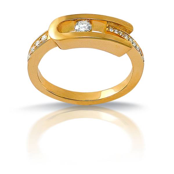Bague moderne en or jaune et diamant pour femme à villefranche