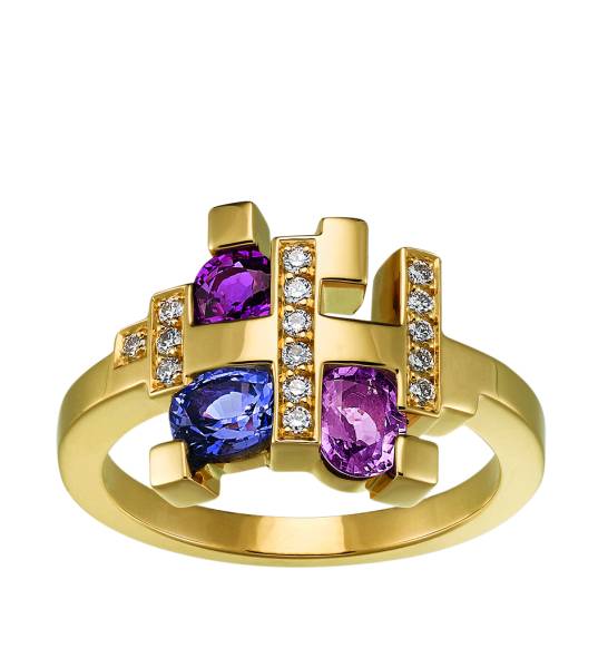 Bague en or jaune diamants et saphirs de couleurs de la collection Building créé par Florentin POYET artisan joaillier de bijoux à Villefranche-sur-Saône