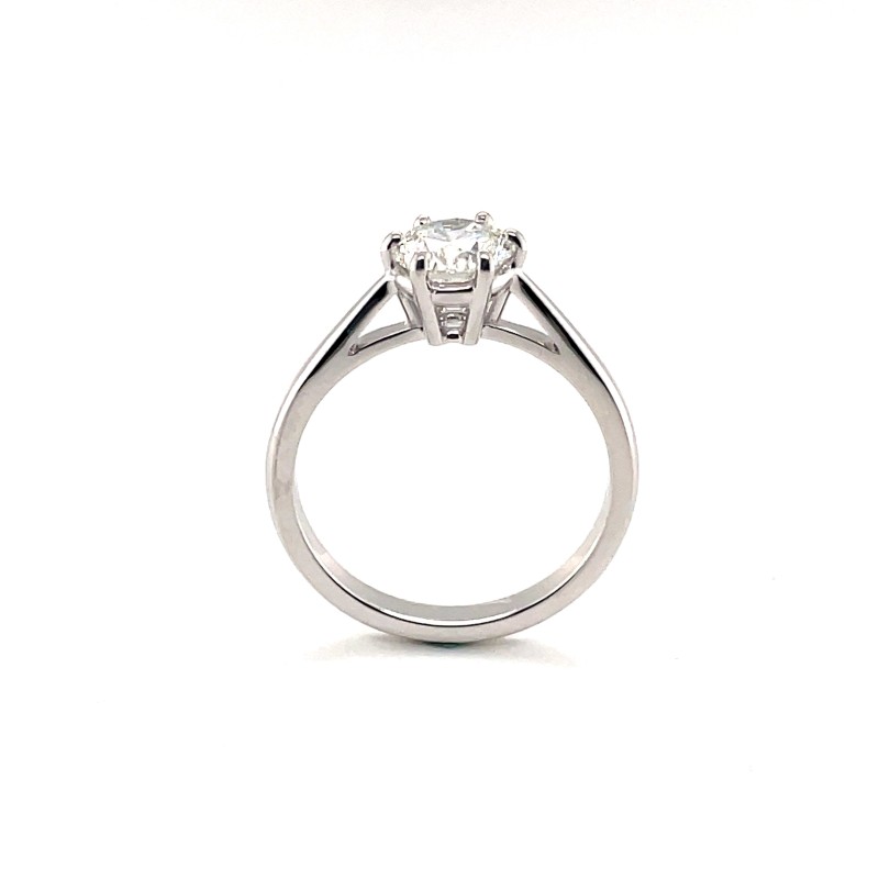Bague de fiançailles à Lyon en or blanc et diamant de plus d’1 carat avec 6 griffes dans votre bijouterie près de Neuville-sur-Saône (69)